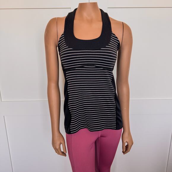 Lululemon Womens Active Scoopneck Black/White Striped Tank-Built In Bra-Size 4/6 - Picture 8 of 8